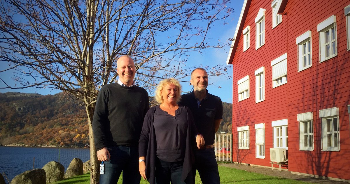 Dating og sosialisering pa jobb